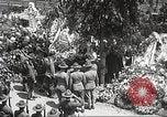 Standbild John Mitchel die Trauerfeier New York City USA, 1918, aus Sekunde 28 historischem Filmmaterial Videoclip 65675061487