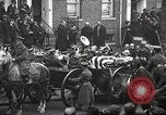 Immagine di Il corteo funebre di William Gorgas Washington DC USA, 1920, secondo 58 filmato di repertorio 65675061489