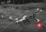 Standbild College Football Spiel New Orleans Louisiana USA, 1944, aus Sekunde 8 historischem Filmmaterial Videoclip 65675061499