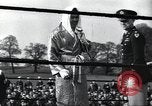 Immagine di Joe Louis United States USA, 1943, secondo 45 filmato di repertorio 65675061504