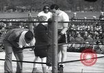 Immagine di Joe Louis United States USA, 1943, secondo 58 filmato di repertorio 65675061504