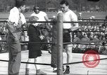 Immagine di Joe Louis United States USA, 1943, secondo 60 filmato di repertorio 65675061504