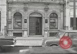 Immagine di Sfilata di moda Parigi Francia, 1967, secondo 4 filmato di repertorio 65675061511