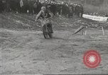 Image course de moto motocross Vimperk la Tchécoslovaquie, 1967, de la seconde 46 séquences d'archives historiques vidéo 65675061513
