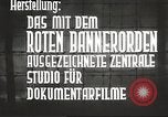 Standbild KZ-Häftlinge Polen, 1945, aus Sekunde 34 historischem Filmmaterial Videoclip 65675061514