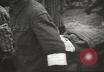 Standbild Gefangenen Polen, 1945, aus Sekunde 59 historischem Filmmaterial Videoclip 65675061517