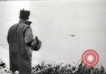 Immagine di I pescatori australiano Queensland Australia, 1944, secondo 29 filmato di repertorio 65675061530