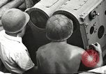 Immagine di Soldati statunitensi Dobodura Nuova Guinea, 1943, secondo 25 filmato di repertorio 65675061548