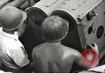 Immagine di Soldati statunitensi Dobodura Nuova Guinea, 1943, secondo 28 filmato di repertorio 65675061548