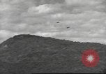 Standbild C-47 Skytrain Flugzeuge Birma, 1943, aus Sekunde 13 historischem Filmmaterial Videoclip 65675061562