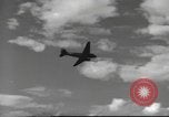 Standbild C-47 Skytrain Flugzeuge Birma, 1943, aus Sekunde 37 historischem Filmmaterial Videoclip 65675061562