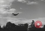 Standbild C-47 Skytrain Flugzeuge Birma, 1943, aus Sekunde 40 historischem Filmmaterial Videoclip 65675061562