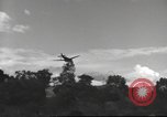Standbild C-47 Skytrain Flugzeuge Birma, 1943, aus Sekunde 42 historischem Filmmaterial Videoclip 65675061562