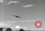 Standbild C-47 Skytrain Flugzeuge Birma, 1943, aus Sekunde 55 historischem Filmmaterial Videoclip 65675061562