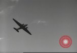 Standbild C-47 Skytrain Flugzeuge Birma, 1943, aus Sekunde 58 historischem Filmmaterial Videoclip 65675061562