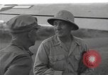 Standbild Oberst Joseph Grün Birma, 1944, aus Sekunde 51 historischem Filmmaterial Videoclip 65675061585