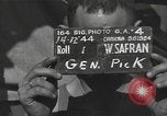 Standbild Oberst Lewis eine Pick Myitkyina Myanmar, 1944, aus Sekunde 5 historischem Filmmaterial Videoclip 65675061589