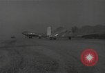 Standbild Oberst Lewis eine Pick Myitkyina Myanmar, 1944, aus Sekunde 8 historischem Filmmaterial Videoclip 65675061589