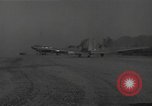 Standbild Oberst Lewis eine Pick Myitkyina Myanmar, 1944, aus Sekunde 9 historischem Filmmaterial Videoclip 65675061589