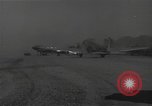 Standbild Oberst Lewis eine Pick Myitkyina Myanmar, 1944, aus Sekunde 10 historischem Filmmaterial Videoclip 65675061589