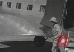 Standbild Oberst Lewis eine Pick Myitkyina Myanmar, 1944, aus Sekunde 32 historischem Filmmaterial Videoclip 65675061589