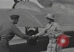 Standbild Oberst Lewis eine Pick Myitkyina Myanmar, 1944, aus Sekunde 34 historischem Filmmaterial Videoclip 65675061589