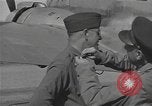 Standbild Oberst Lewis eine Pick Myitkyina Myanmar, 1944, aus Sekunde 61 historischem Filmmaterial Videoclip 65675061589