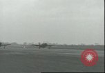 Standbild B-17 Flying Fortress Bomber europäische Theater, 1945, aus Sekunde 1 historischem Filmmaterial Videoclip 65675061610
