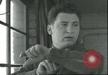 Standbild B-17 Flying Fortress Bomber europäische Theater, 1945, aus Sekunde 28 historischem Filmmaterial Videoclip 65675061610