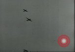 Standbild 8 Luftwaffen Besatzungsmitglieder Nordsee, 1945, aus Sekunde 3 historischem Filmmaterial Videoclip 65675061612