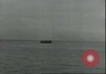 Standbild 8 Luftwaffen Besatzungsmitglieder Nordsee, 1945, aus Sekunde 13 historischem Filmmaterial Videoclip 65675061612