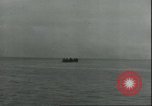 Standbild 8 Luftwaffen Besatzungsmitglieder Nordsee, 1945, aus Sekunde 14 historischem Filmmaterial Videoclip 65675061612