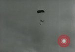 Standbild 8 Luftwaffen Besatzungsmitglieder Nordsee, 1945, aus Sekunde 21 historischem Filmmaterial Videoclip 65675061612