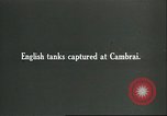 Standbild britischen Mark IV Panzer kampfunfähig durch die deutsche Artillerie Cambrai Frankreich, 1917, aus Sekunde 1 historischem Filmmaterial Videoclip 65675061614