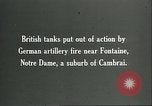 Standbild britischen Mark IV Panzer kampfunfähig durch die deutsche Artillerie Cambrai Frankreich, 1917, aus Sekunde 46 historischem Filmmaterial Videoclip 65675061614