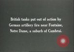 Standbild britischen Mark IV Panzer kampfunfähig durch die deutsche Artillerie Cambrai Frankreich, 1917, aus Sekunde 52 historischem Filmmaterial Videoclip 65675061614