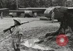 Image CG-4 planeurs de Myitkyina Birmanie, 1944, de la seconde 21 séquences d'archives historiques vidéo 65675061620