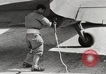 Image CG-4 planeurs de Myitkyina Birmanie, 1944, de la seconde 55 séquences d'archives historiques vidéo 65675061620