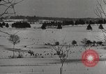 Standbild 7th Armored Division Sankt Vith Belgien, 1945, aus Sekunde 26 historischem Filmmaterial Videoclip 65675061636
