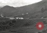 Standbild Burma road Birma, 1944, aus Sekunde 15 historischem Filmmaterial Videoclip 65675061637