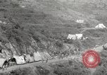 Standbild Burma road Birma, 1944, aus Sekunde 53 historischem Filmmaterial Videoclip 65675061637