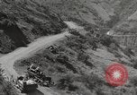 Standbild Burma road Birma, 1944, aus Sekunde 10 historischem Filmmaterial Videoclip 65675061638