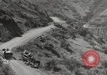 Standbild Burma road Birma, 1944, aus Sekunde 14 historischem Filmmaterial Videoclip 65675061638