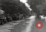 Image a inondé l'autoroute Panjao Birmanie, 1944, de la seconde 8 séquences d'archives historiques vidéo 65675061640
