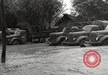 Image a inondé l'autoroute Panjao Birmanie, 1944, de la seconde 50 séquences d'archives historiques vidéo 65675061640