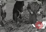 Image des coolies chinois la Birmanie, 1944, de la seconde 18 séquences d'archives historiques vidéo 65675061641