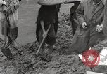 Image des coolies chinois la Birmanie, 1944, de la seconde 19 séquences d'archives historiques vidéo 65675061641