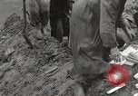 Image des coolies chinois la Birmanie, 1944, de la seconde 26 séquences d'archives historiques vidéo 65675061641