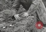 Image des coolies chinois la Birmanie, 1944, de la seconde 50 séquences d'archives historiques vidéo 65675061641
