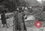 Image des coolies chinois la Birmanie, 1944, de la seconde 61 séquences d'archives historiques vidéo 65675061641